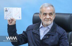 Masoud Pezeshkian registers as a candidate for the presidential election at the Interior Ministry