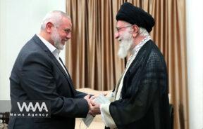 The picture of Ismail Haniyeh, the leader of Hamas, meeting with the leader of the Iranian Revolution, Ayatollah Khamenei. Supreme Leader office / WANA News Agency