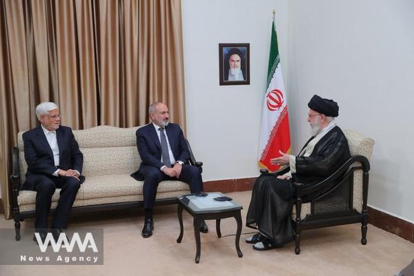 WANA - Armenian Prime Minister and Delegation Meet with the Supreme Leader