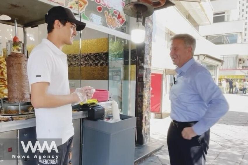 The German Embassy recently released a video featuring its new ambassador, Markus Potzel, showing him returning to the same restaurant in Tehran after 20 years to buy his favorite doner kebab.