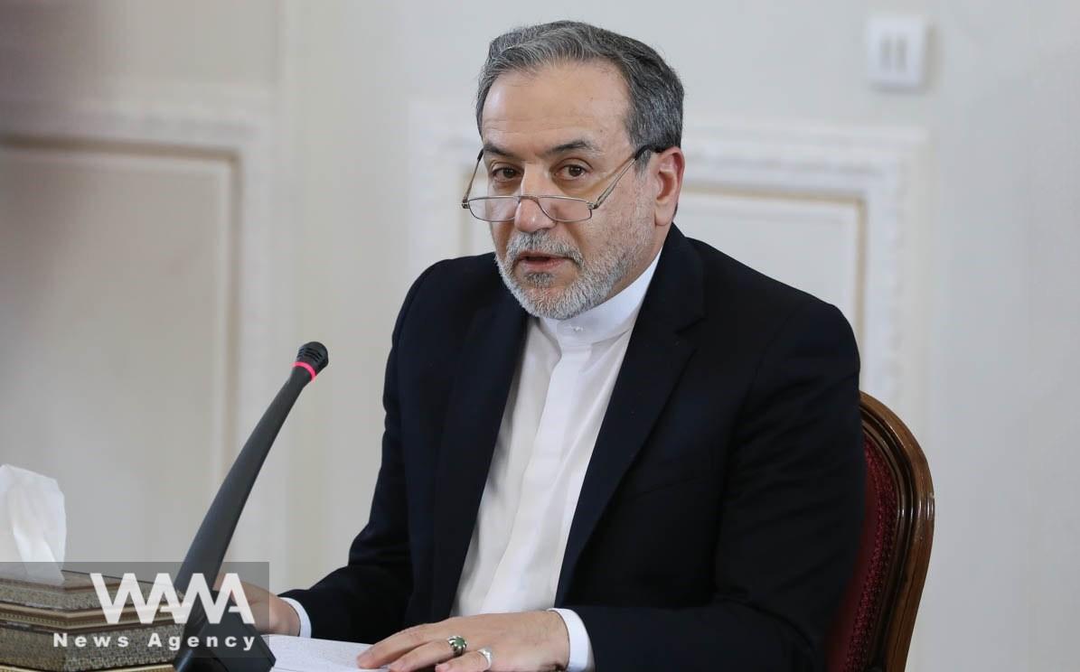 Iran’s Foreign Minister Meets with Foreign Diplomats on Regional Tensions