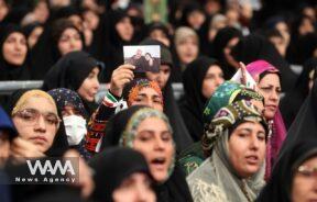 On Tuesday morning, December 17, groups of women from various backgrounds met with Ayatollah Khamenei