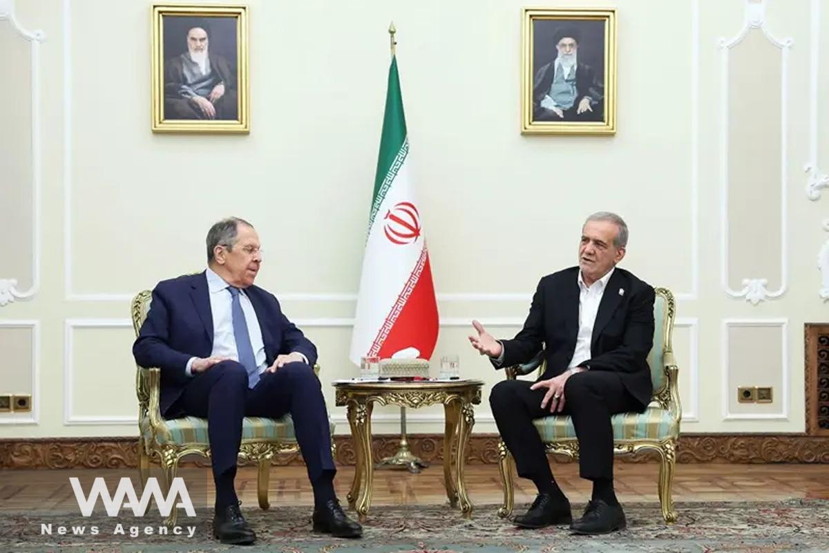 Iranian President in a meeting with Russian Foreign Minister Sergey Lavrov