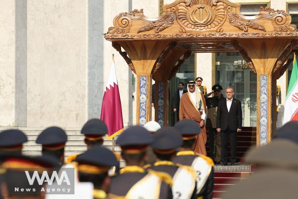 The Emir of Qatar was welcomed by the President of Iran at Saadabad Palace. President PR / WANA News Agency