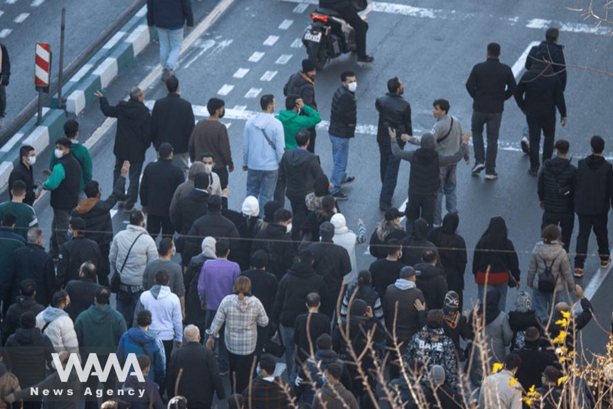 Tehran Faces Protests Amid Sharp Currency Volatility